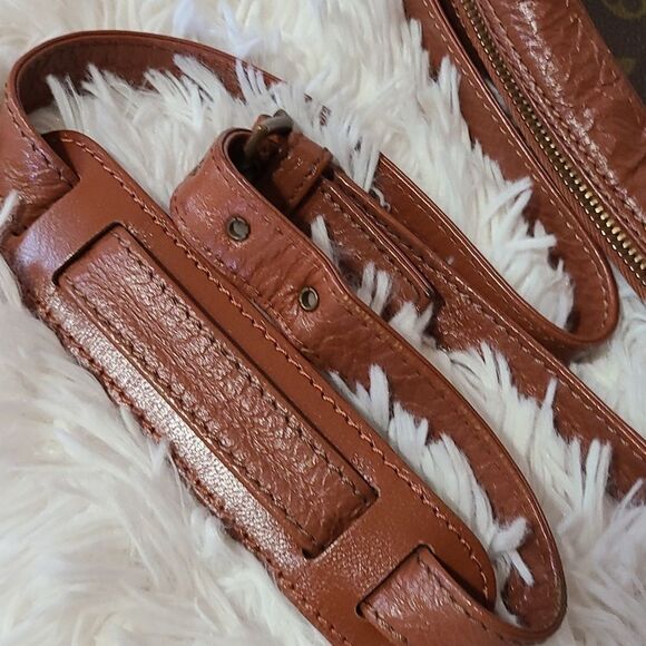 💯 Authentic Louis Vuitton Handbag 🍀 - Picture 7 of 17